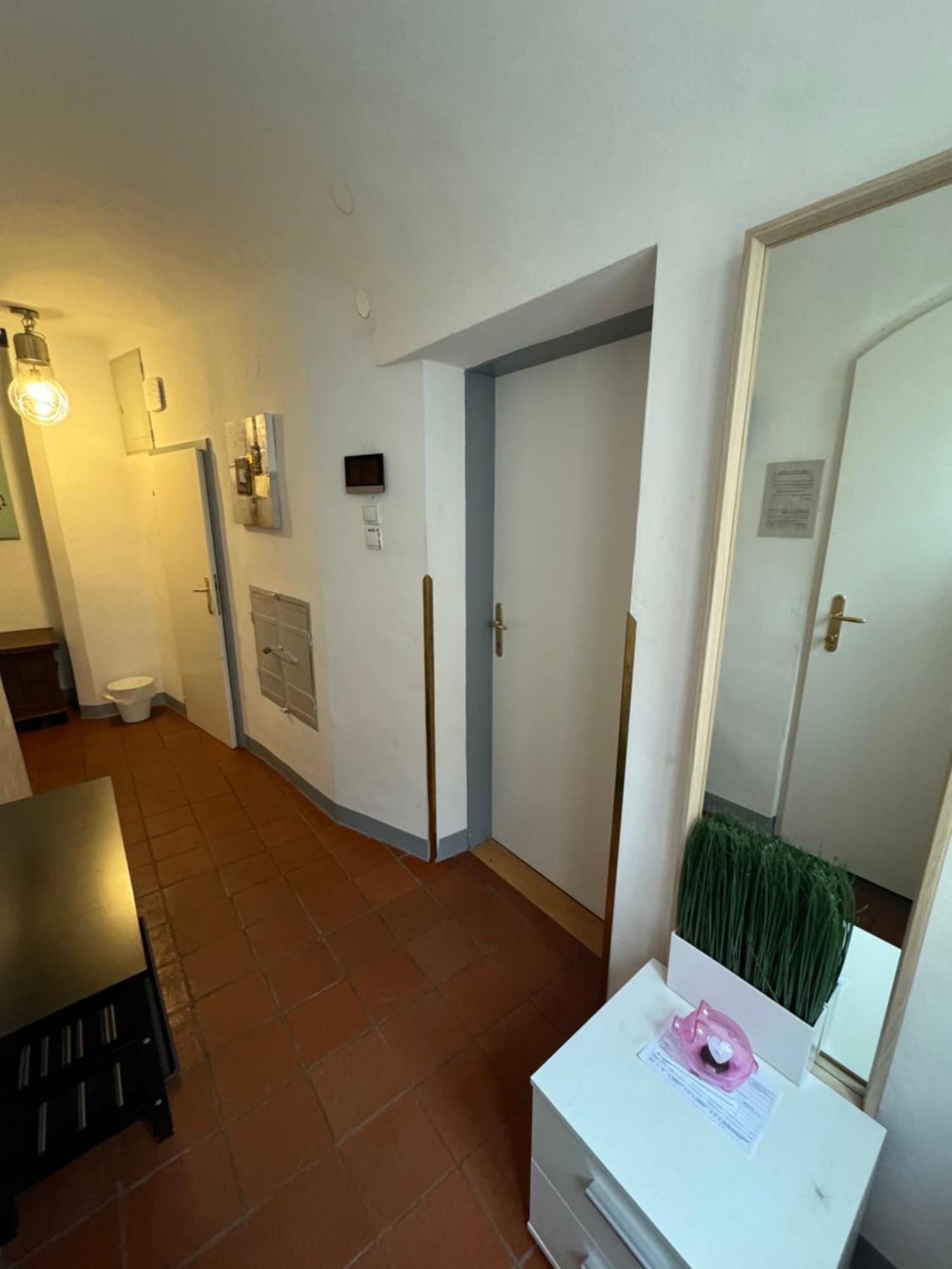 Guesthouse Mozart - Apartment House Зальцбург Экстерьер фото